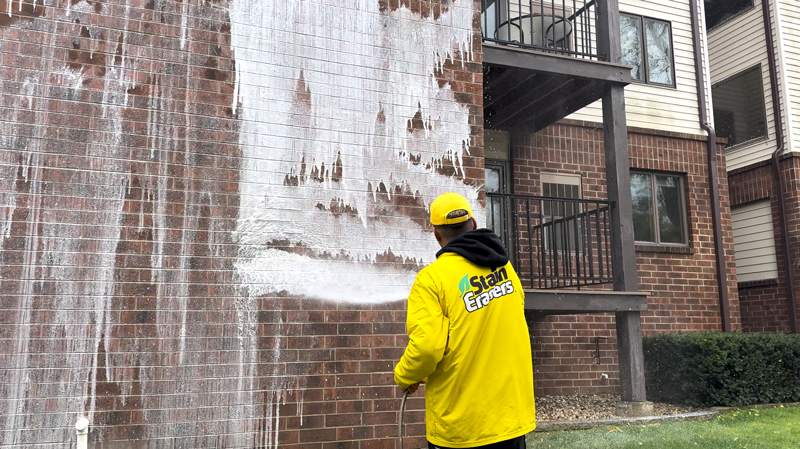 Apartment complex exterior treated by Stain Erasers
